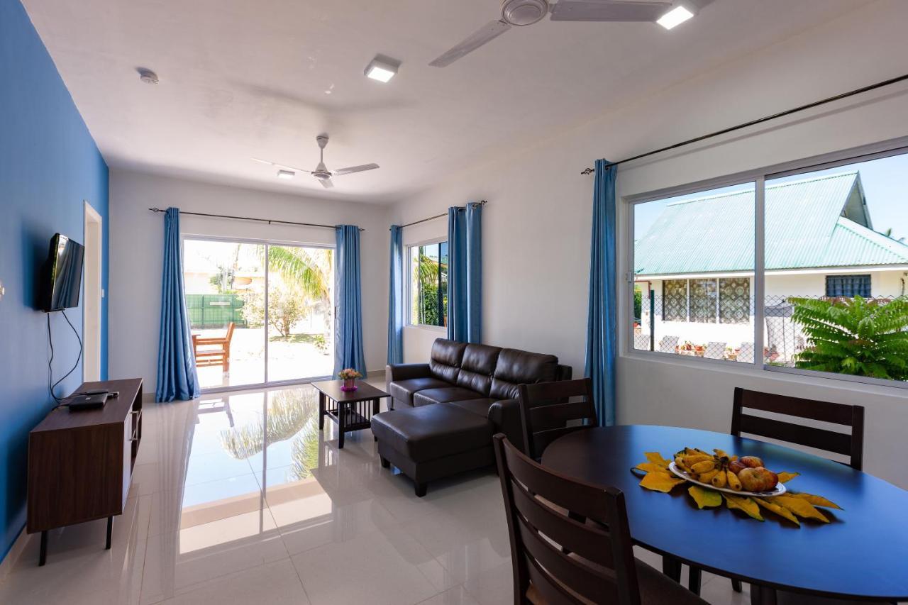 Apartamento Blue Sky Self Catering Grand Anse  Exterior foto
