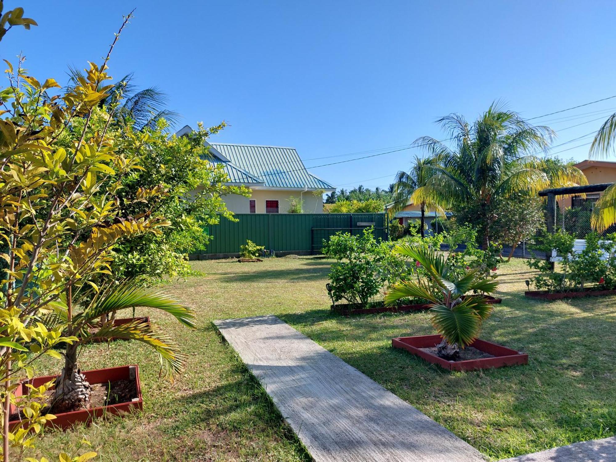 Apartamento Blue Sky Self Catering Grand Anse  Exterior foto