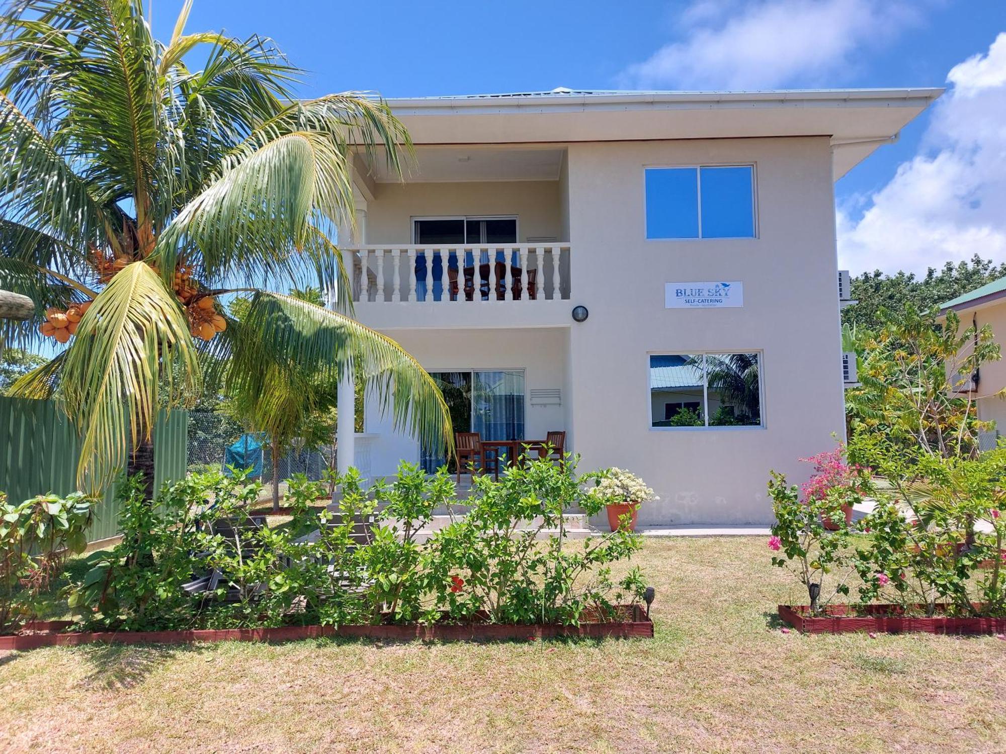 Apartamento Blue Sky Self Catering Grand Anse  Exterior foto