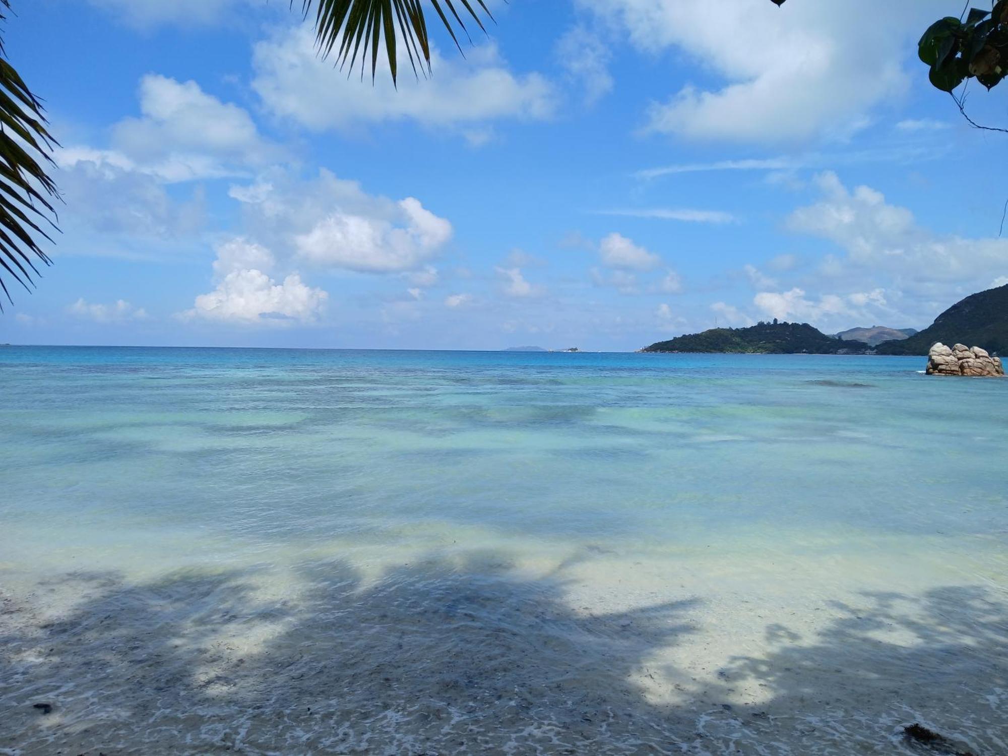 Apartamento Blue Sky Self Catering Grand Anse  Exterior foto